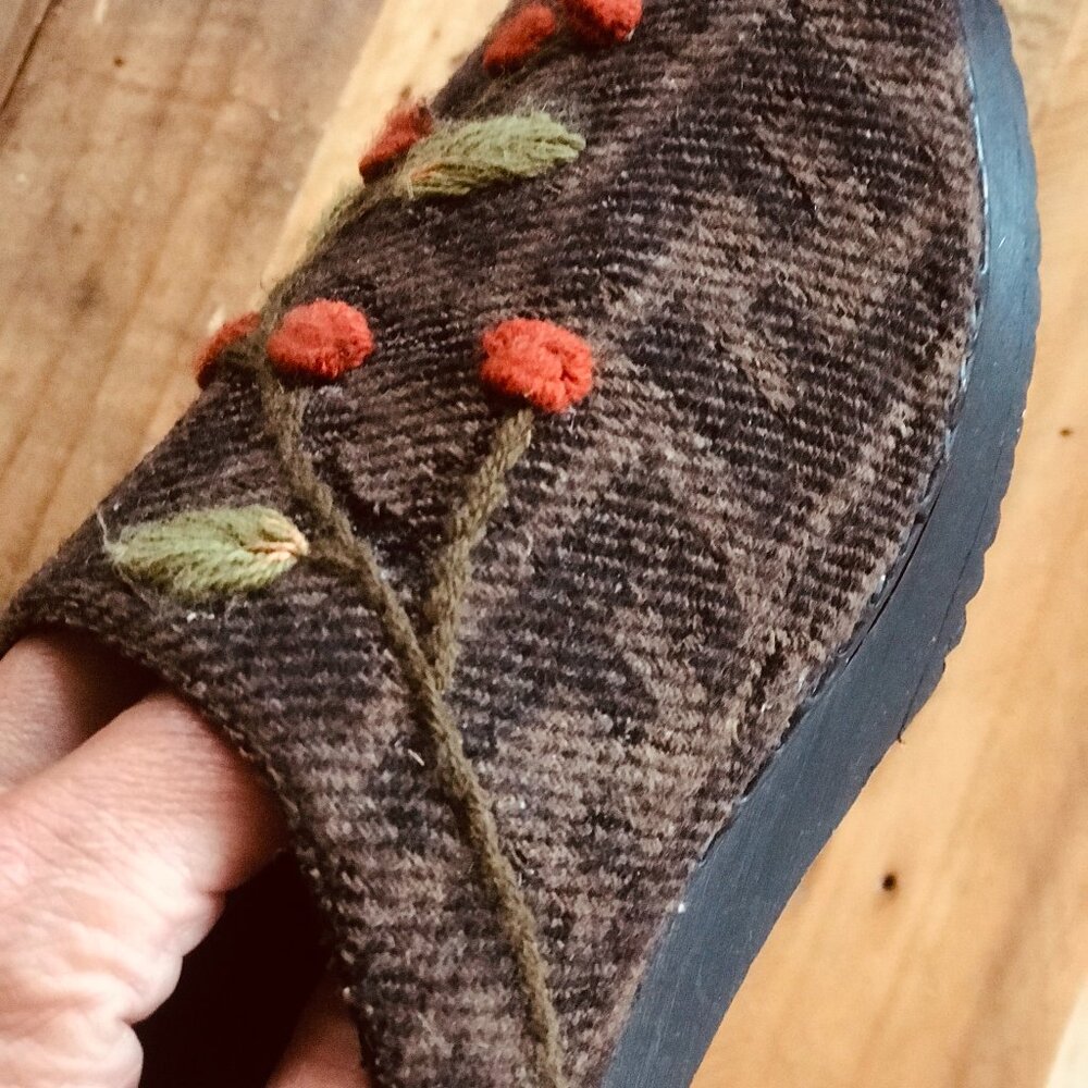 Fendi wool clog